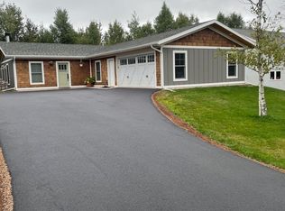 22 Reed Dr, Silver Bay, MN 55614