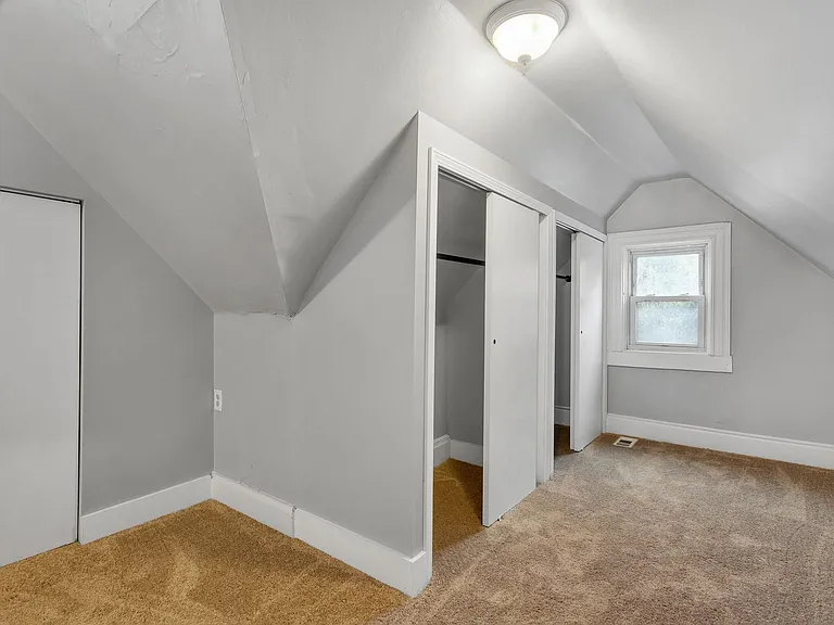 5419 Potter St — Photo 19