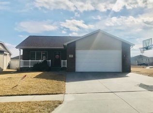 5901 Great Falls Rd, Lincoln, NE 68516