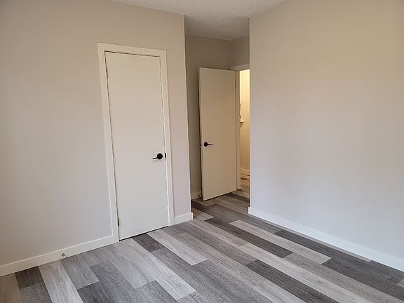 4th image of 13623 108th Ave NW