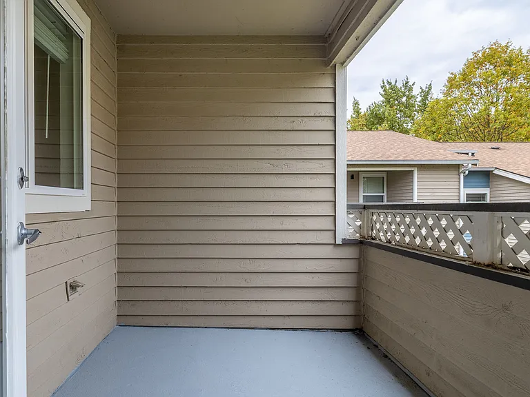 The Docks at Redmond Lakeview — Photo 42