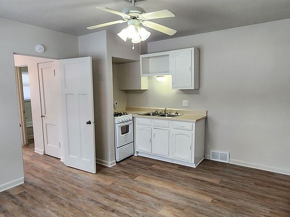 2nd image of 712 Bancroft St APT 5
