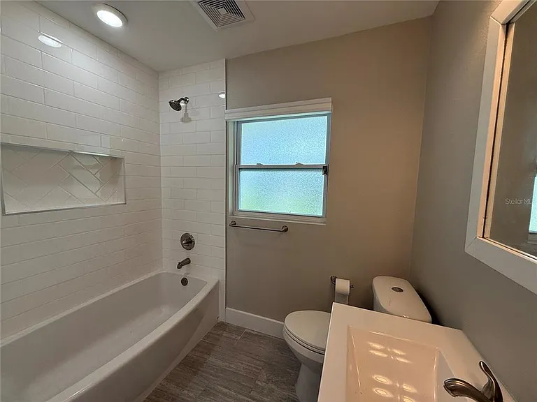 3665 Belle Vista Dr E — Photo 15