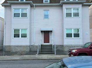 424 3rd St #3N, Fall River, MA 02721