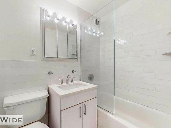 4th image of 400 E 89th St #6Q