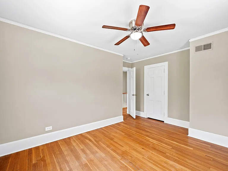 502 Thomas Rd — Photo 20