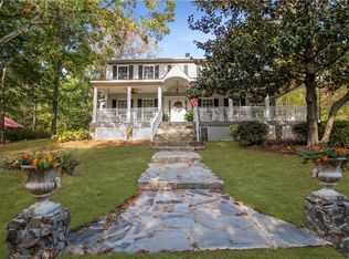 8990 Hillandale Dr, Auburn, AL 36830