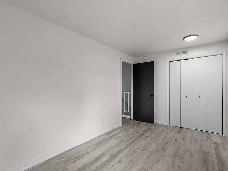 The Greenway Townhomes — Photo 17