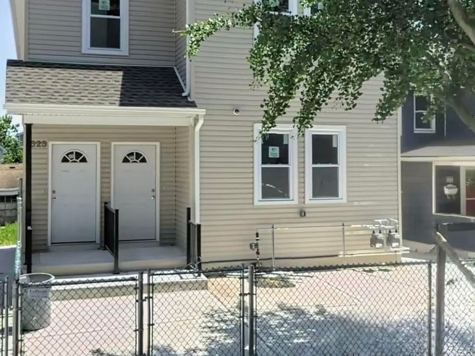 1st image of 323 Nicholas Ave
