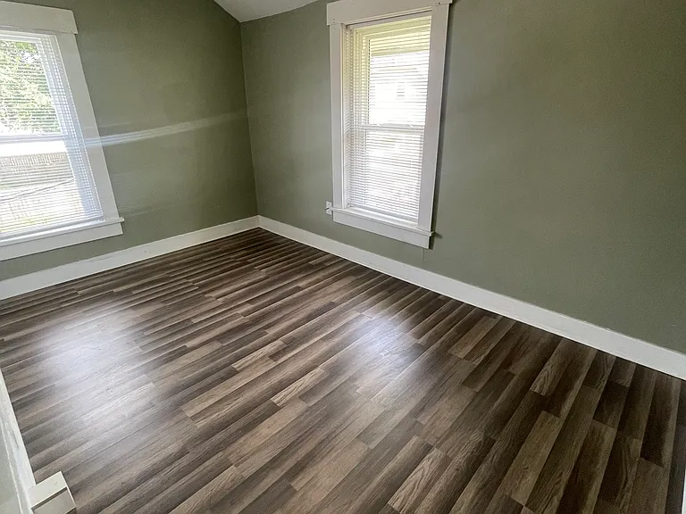50 N Collier St #50 — Photo 13