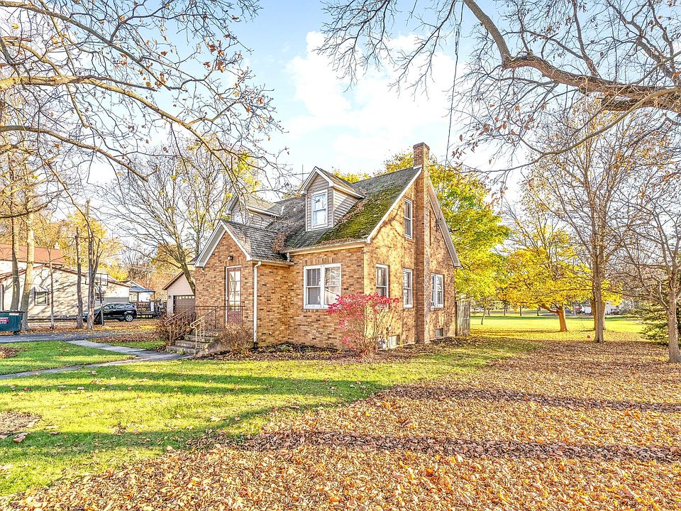 125 W Lasalle St, Somonauk, IL 60552 Zillow