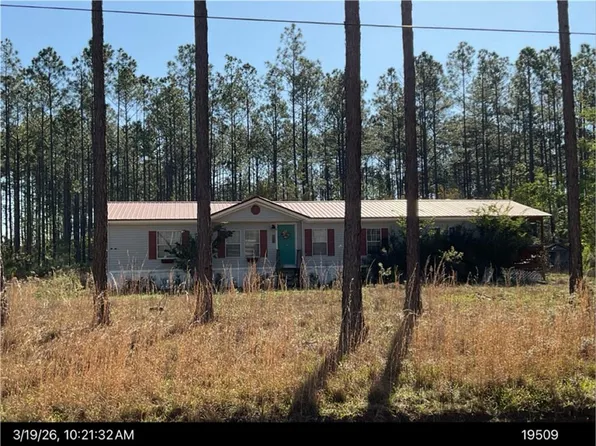 213 Pine Ridge Rd, Waycross, GA 31503
