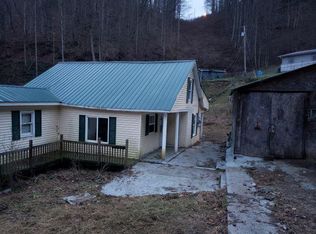 1477 Joe Hollow Rd, Vansant, VA 24656