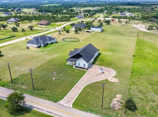705 Old Agnes Rd, Weatherford, TX 76088