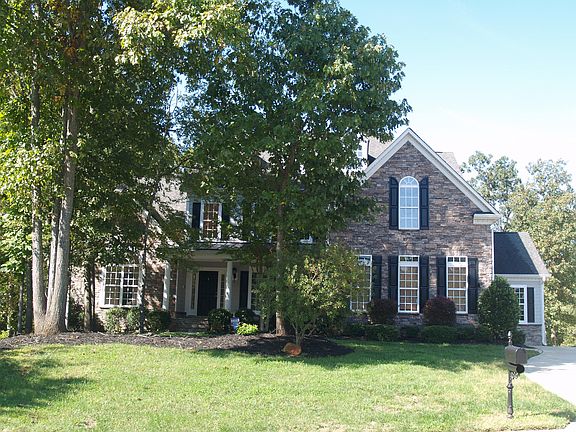 2nd image of 232 Woodwinds Dr