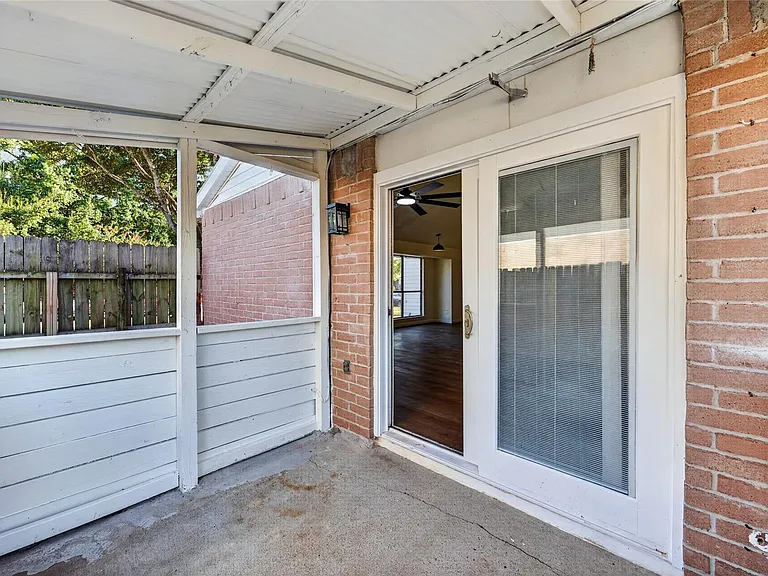 24114 Four Sixes Ln — Photo 29