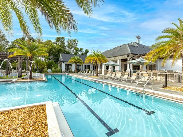 Vintage Amelia Island Apartments