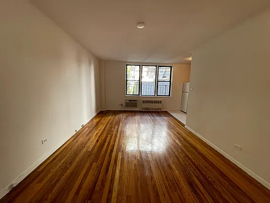 Rented by Cohen Smith Chang LLC | media 1