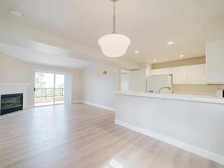 7001 Ballena Way #32 — Photo 2