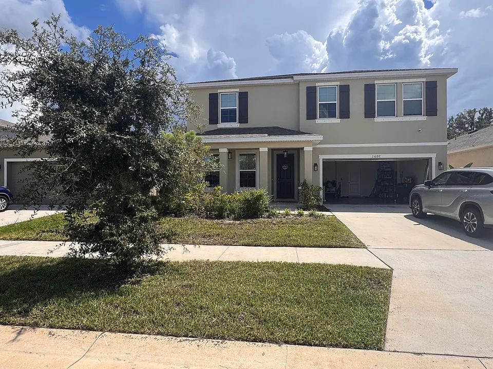 13097 Brookside Moss Dr