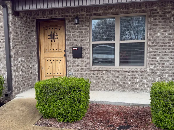 475 20th St #485, Batesville, AR 72501
