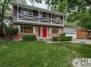 9024 Fringewood Dr, Dallas, TX 75228