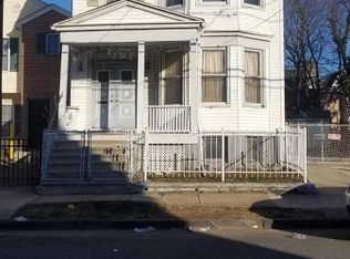208-210 S 10th St, Newark, NJ 07103