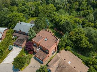 4 Saddletree Dr, Toronto, ON M2H 3L3
