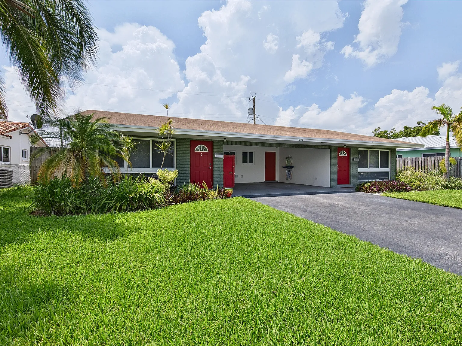 2 bed, 1.0 bath, 800 sqft, $3,000 — Photo 1