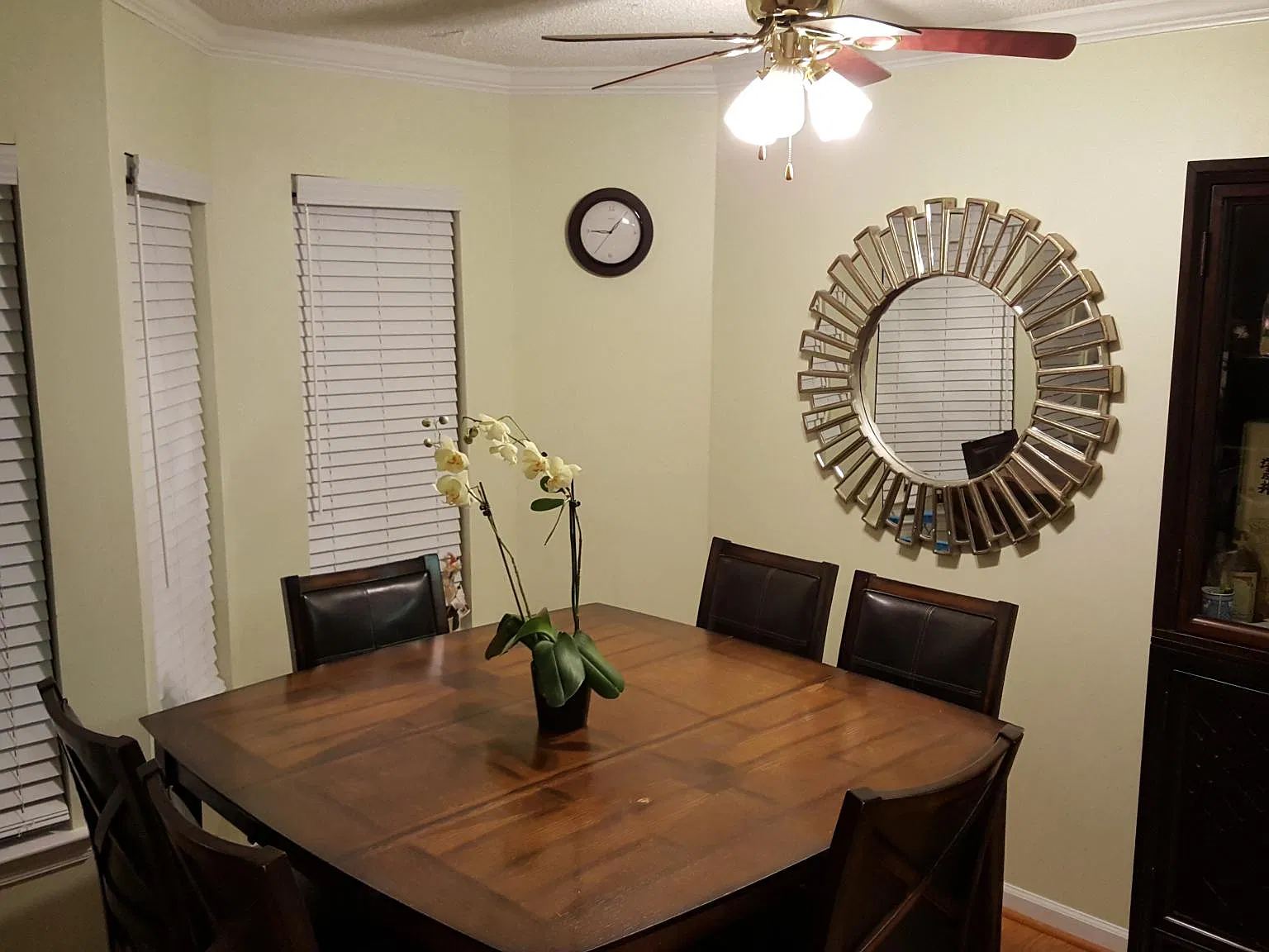 3 bed, $2,700 — Photo 3