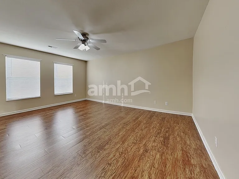 2932 Dragonfly Way — Photo 8