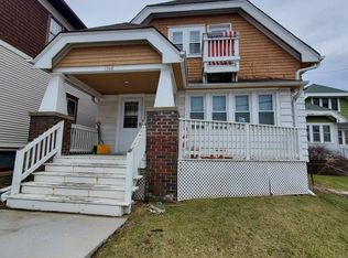 1960 N Warren Ave #1960, Milwaukee, WI 53202