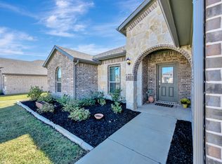 4808 Avion Dr, Sanger, TX 76266