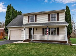 8800 Bunker Hill Rd, Gasport, NY 14067