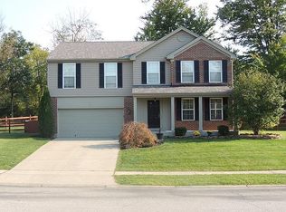 1557 Appletree Dr, Amelia, OH 45102