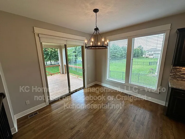 8608 W 165th Pl — Photo 14