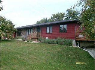 1406 Marion Airport Rd, Marion, IA 52302