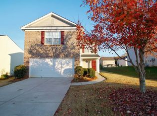 710 Overlook Rd, Lowell, NC 28098