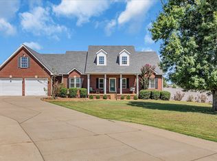 2508 Sidney Rd, Chapel Hill, TN 37034