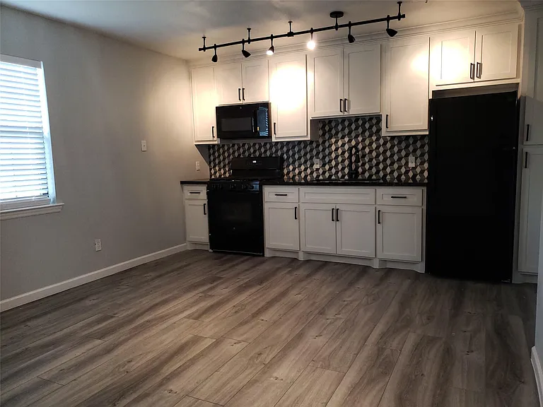 1503 Ryon St #B — Photo 2