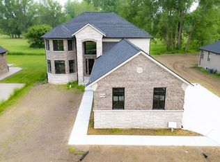 37196-25 Mile Rd, New Baltimore, MI 48047