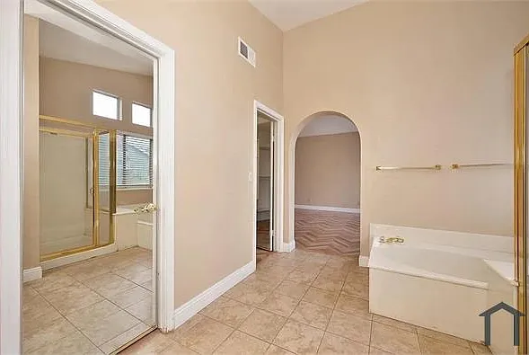 1585 Foxwood Dr — Photo 34