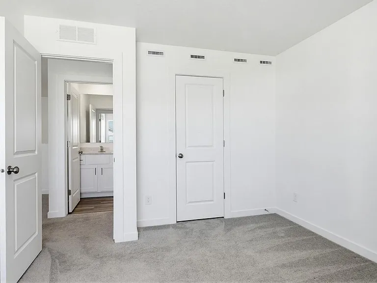 15290 Nimbus Way — Photo 24