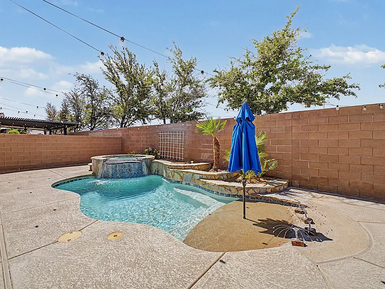 3777 Toscanella Ave — Photo 3