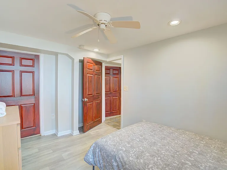 317 Willow St — Photo 10