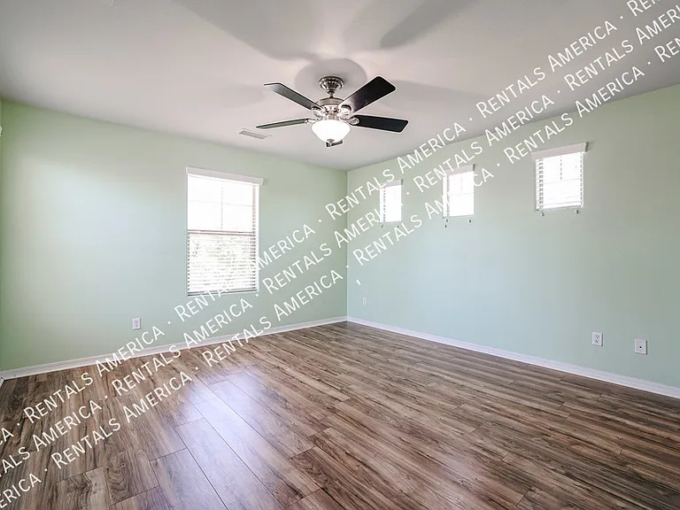 2127 W Monte Cristo Ave — Photo 27