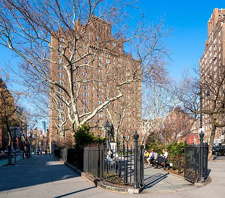 Rented by Owner | media 32