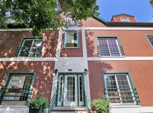1710 W Altgeld St, Chicago, IL 60614