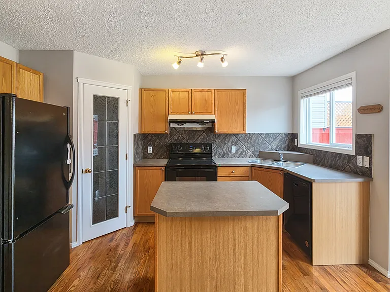 171 Taravista St NE — Photo 10