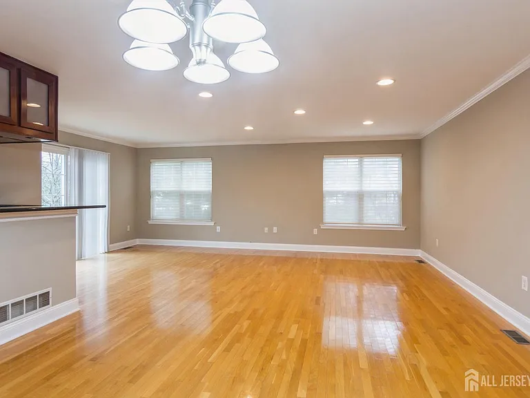 34 Chimney Ct — Photo 8